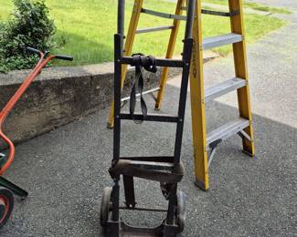 Lot 51: Magliner Hand Truck Dolly
