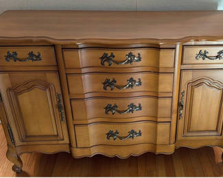 Lot 7: Wooden Sideboard Cabinet
