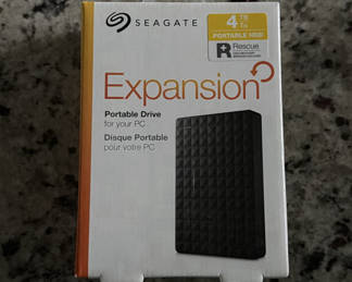 Lot 214: Seagate Expansion Portable Drive