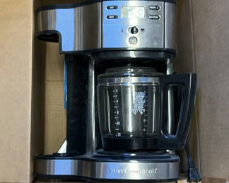 Lot 411: Hamilton Beach coffee maker with glass carafe and assorted bakeware