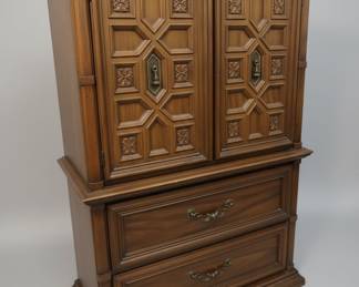 Vintage Stanley Furniture Italian Mediterranean Style Dark Wood Bedroom Set