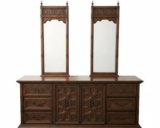 Vintage Stanley Furniture Italian Mediterranean Style Dark Wood Bedroom Set
