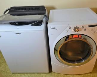 Whirlpool Duet Steam Washer and Electric Dryer Set