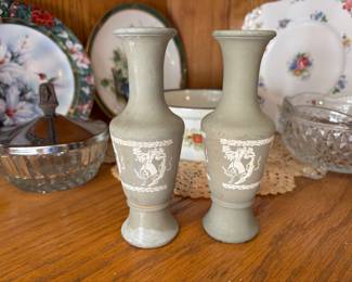 Avon bud vase