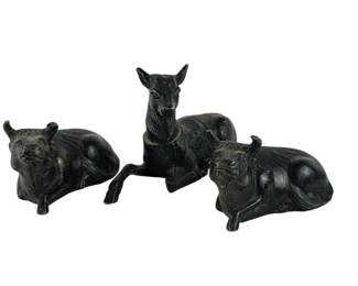 animal figurines