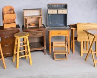 Flip  Refurbish Lot  Vintage Wood Accent Pieces