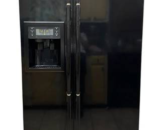 Samsung SidebySide Black Refrigerator Model RS2556BB