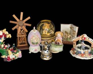 Vintage  Holiday Animated Music Box Collection