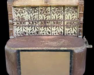 Antique CastIron Radiant Gas Space Heater... Great Shape for an Oldie