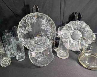 14CT697Party Serving Ware