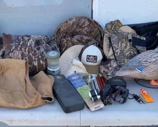 14CT596Cabelas Outdoor Hunting Gear