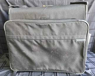 14CT663Briggs And Riley Wardrobe