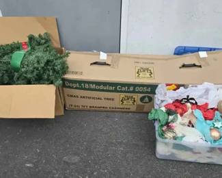 14CT619Christmas Lot