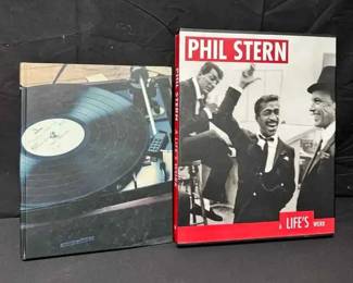 14CT637Pop Culture And Music Books