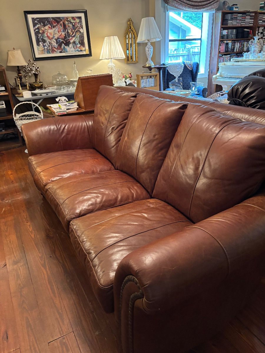 Like new leather sofa