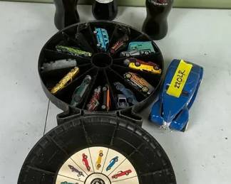 Vintage Diecast Car Carry Case w Matchbox  Hot Wheels Cars
