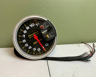 Auto Meter ProComp II Monster Tach RPM Gauge with Recall Feature