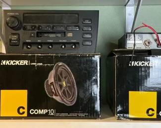 Car Audio  Automotive Electronics Lot with Kicker Comp10 Subwoofers