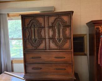 1970's tall dresser