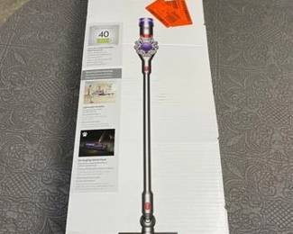 Dyson V8 Cordless Vacuum