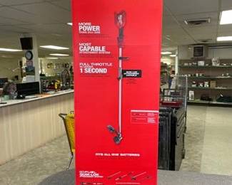 Milwaukee M18 FUEL Quik-Lok 3016-20ST 16 in. 18 V Battery String Trimmer