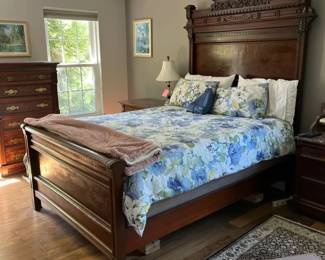 Magnificent Antique Renaissance Revival Ornate Carved Wooden Bed Frame Circa 1890s READ
