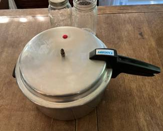 Mirro Pressure Cooker and 2 Mason Jars
