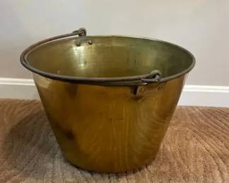 Antique American Brass Kettle Manufacturers No. 2 Spun Brass Bucket Iron Handle