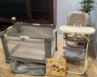 Graco Pack N Play With Bassinet And High Chair