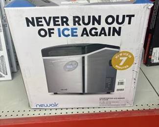 Portable 50 lb. of Ice a Day Countertop Ice Maker