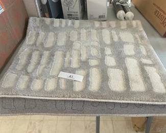 2 x3 Cream Grey Rug