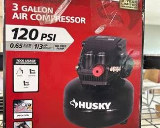 Husky 3 Gallon Air Compressor 120 PSI Portable Oil Free Pancake