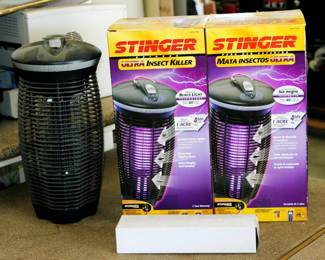 Three Stinger Electronic Bug Zappers / Extra UV Bulbs