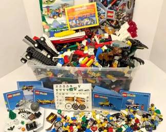 CT010 1990s2000s Lego Collection