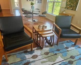 2 Leather Bonanza Arm Chairs Designer Esko Pajamies