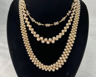 Faux Pearl Fashion Necklaces