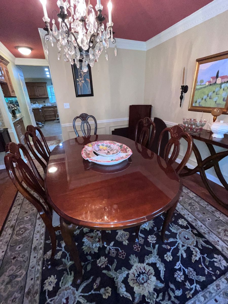 Dining room table with extra leaves