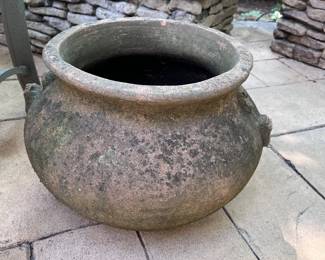 Clay pot