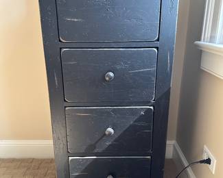 Broyhill tall chest of drawers 21"W x 18"D x 42"H - $150