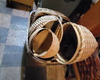 Baskets 