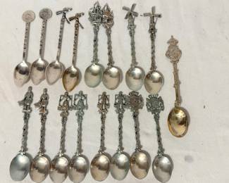 Vintage commemorative and travel souvenir spoons
