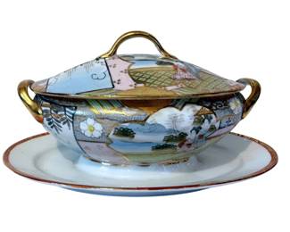 Japanese porcelain individual covered serving dish