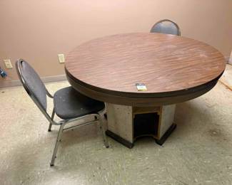Poker Table