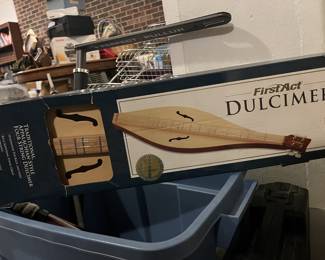 Dulcimer instrument