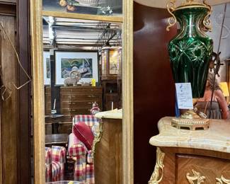 Decorative mirror