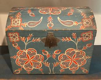 Antique Painted Dresser Box, probably Pennsylvania