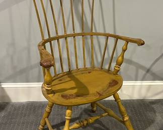 Philadelphia Seven Spindle Comb Back Windsor Arm Chair