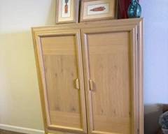 Hutch and art items 
