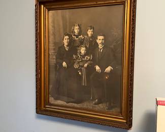 antique and vintage photographs - framed and several loose