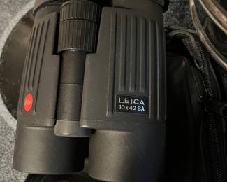 Leica 20 x 42 binoculars 
